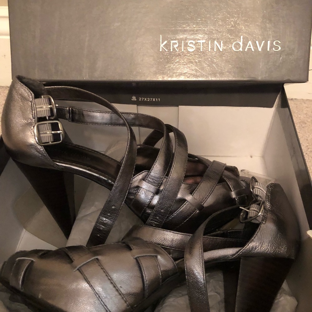 Kristin Davis sandals
